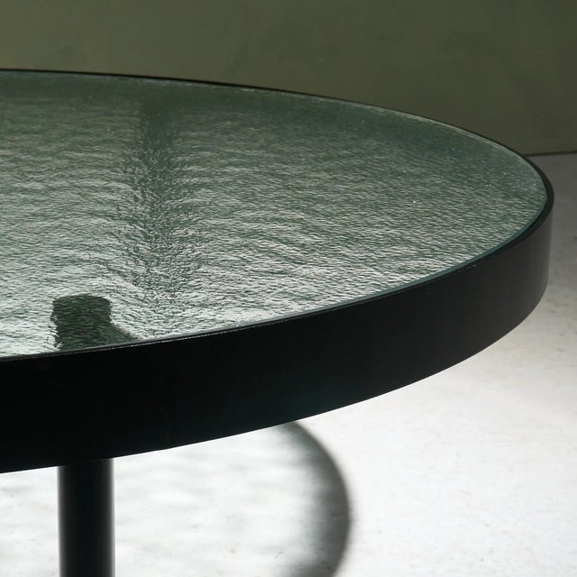 Black Black Round Coffee Table with Structured Glass Top by Janni van Pelt, Netherlands, 1960s For Sale - Image 8 of 10