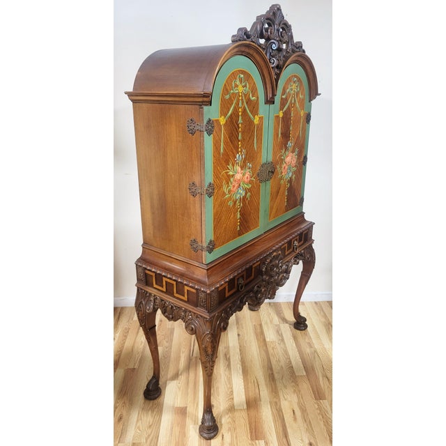 Fresh from a New York City estate, we have a pleasure to offer you this Antique American BERKEY & GAY Georgian & Adams...