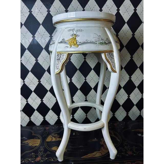 White 1980s Chinoiserie Mother-of-Pearl Inlaid Tall Stool or Side Table With Glass Top, 25" For Sale - Image 8 of 17