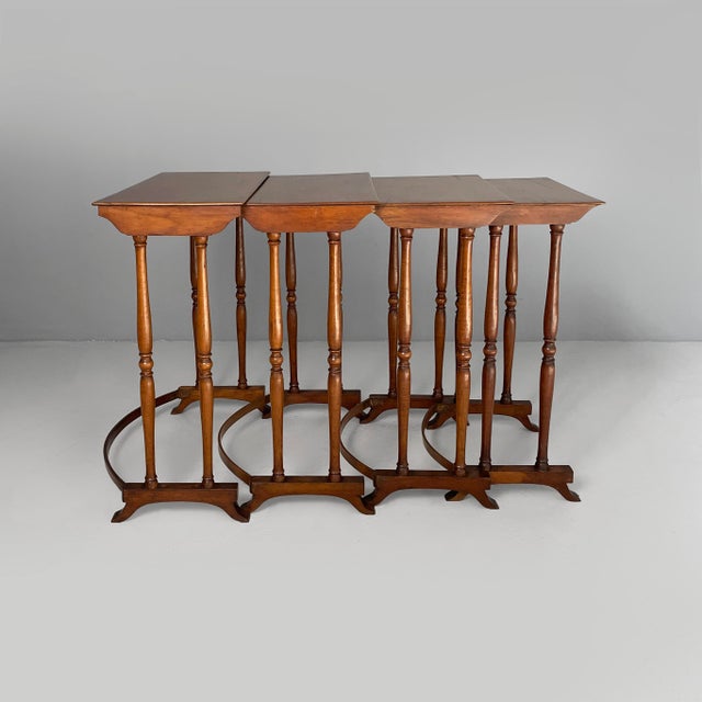 Italian wooden coffee tables, late 1800s Set of four coffee tables in wood. The rectangular tops are of different sizes....