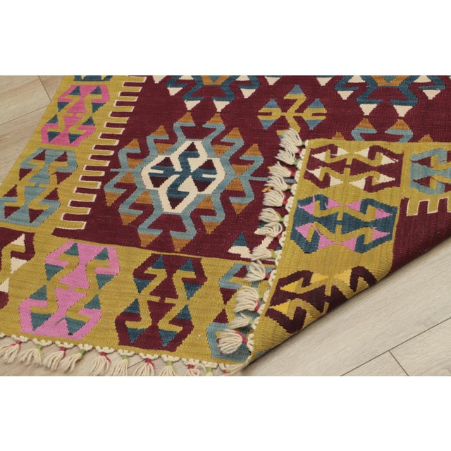 1980s Tribal Style Turkish Handmade Oushak Kilim Rug For Sale - Image 12 of 13
