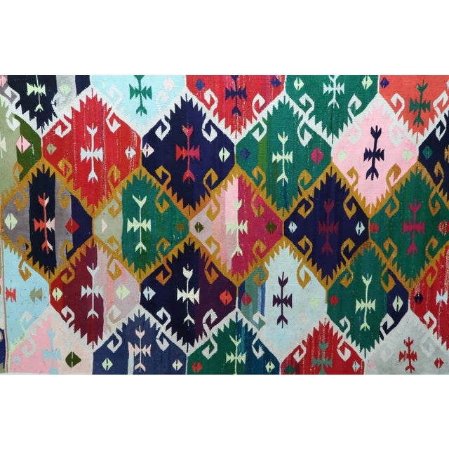 Vintage Turkish Kilim Rug-5’5’x8’11" For Sale - Image 12 of 13