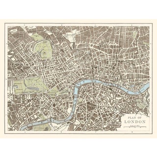 Contemporary Map of London Circa 1899 Published by W & A.K. Johnston - 17.5 x 13 For Sale