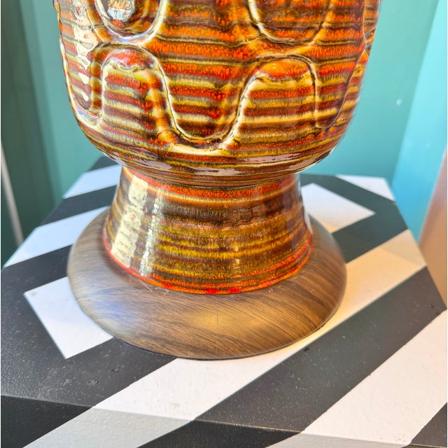 Large Mid Century Textured Glazed Pottery Lamp With Shade For Sale - Image 9 of 10