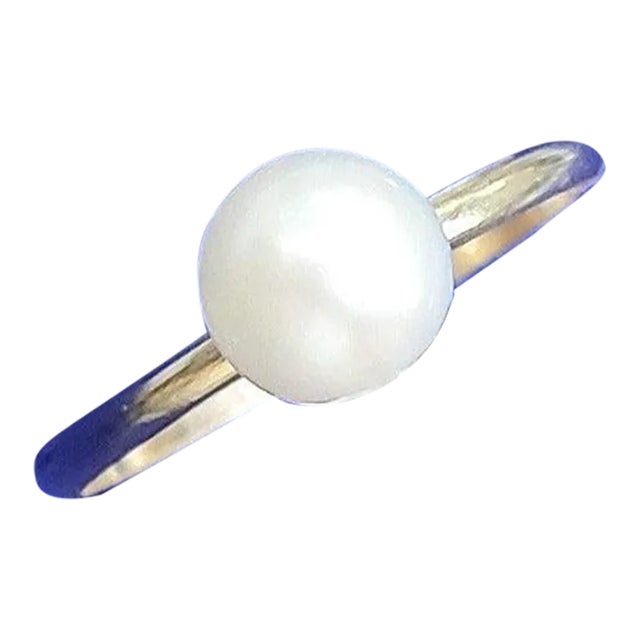 Solitaire Pearl Ring 6MM 14k Yellow Gold, Size 3 For Sale