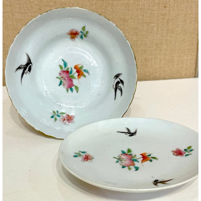 Ceramic Tongzhi Period, Qing Dynasty, Chinese Porcelain Stemmed Bowl & Cover - a Pair For Sale - Image 7 of 12