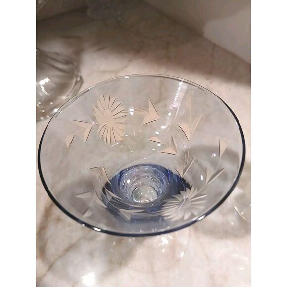 Murano 1960s Mid Century Modern Murano Etched Cocktail Cordial Glasses 5" Blue Barware Hand Blown Floral - a Pair For Sale - Image 4 of 16