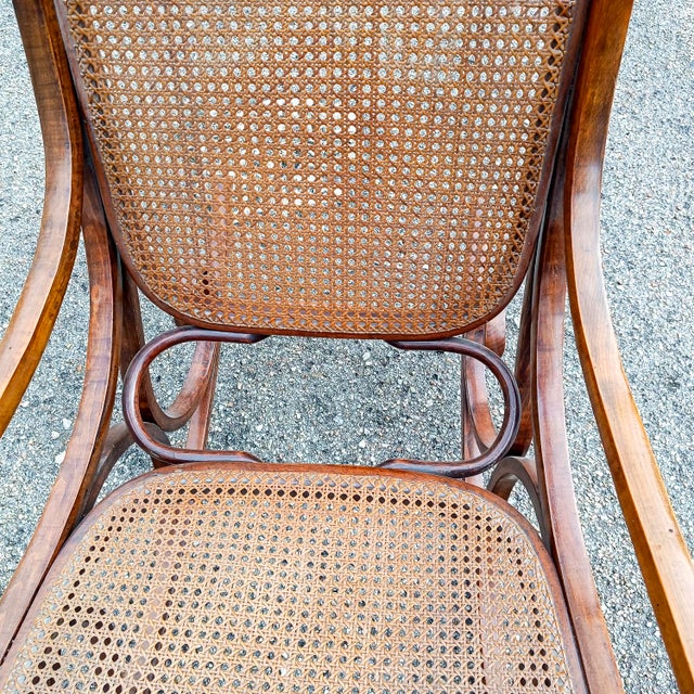 Bentwood and Wicker Rocking Chair from Thonet, 1930s For Sale - Image 15 of 16