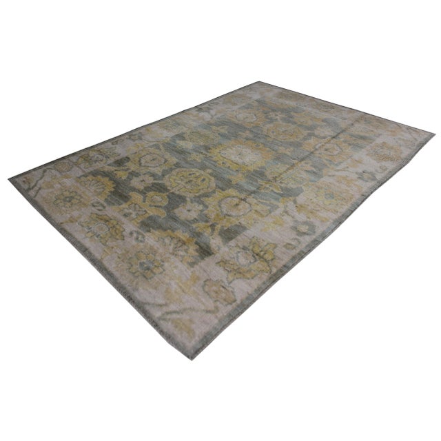 This stunning Oushak design rug is made of 75% wool & 25% cotton, dyed with pigment from vegetable, it’s originally a...