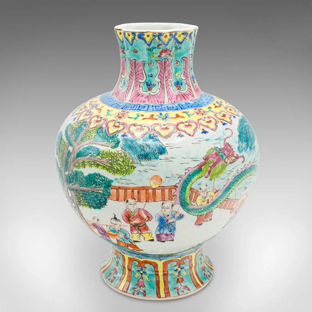 1940s Vintage Art Deco Chinese Ceramic Oriental Baluster Vase For Sale - Image 13 of 13