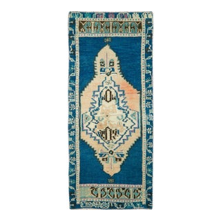 Galerie Shabab Collection Mid-20th Century Turkish Anatolian Throw Rug For Sale