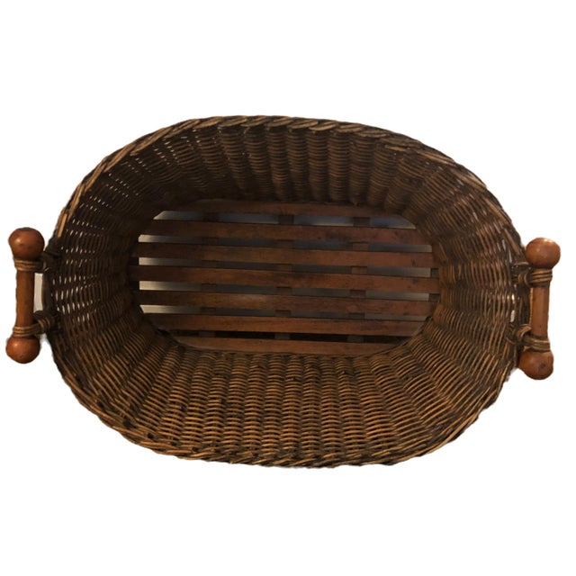 Oversized Antique French Boulangerie Shop Basket W/ Wooden Slats For Sale In Los Angeles - Image 6 of 7