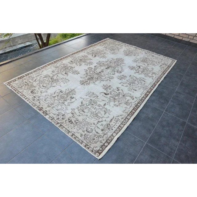 Art Deco 1960s Oushak Handmade Area Carpet For Sale - Image 3 of 11