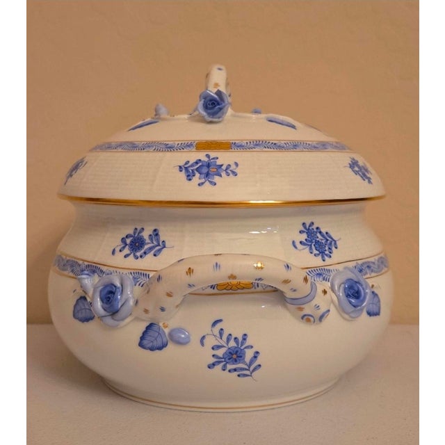 Chinese Rare Herend Chinese Bouquet Blue Tureen With Lid Anniversary Edition Beautiful For Sale - Image 3 of 12