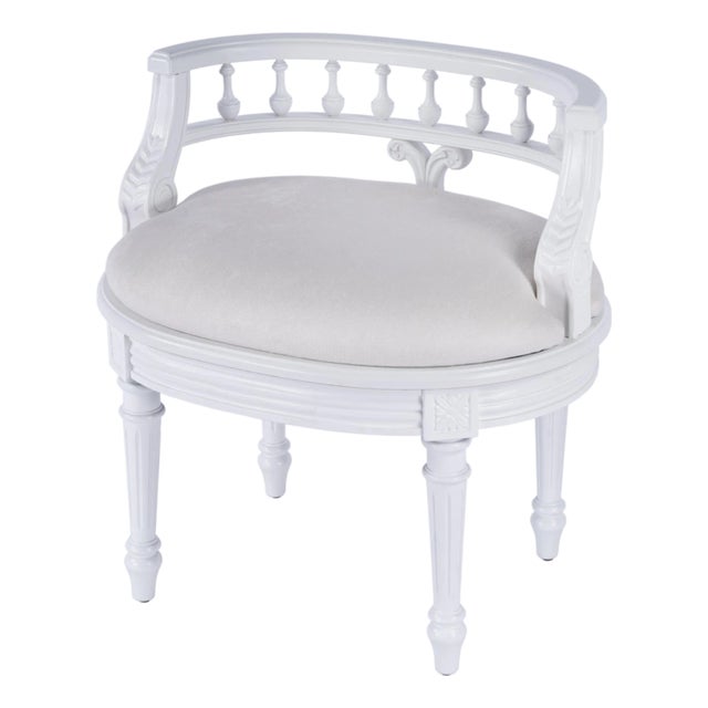 Hathaway 22.5 in. W Oval Upholstered and Wood Traditional Vanity Seat, Cottage White For Sale