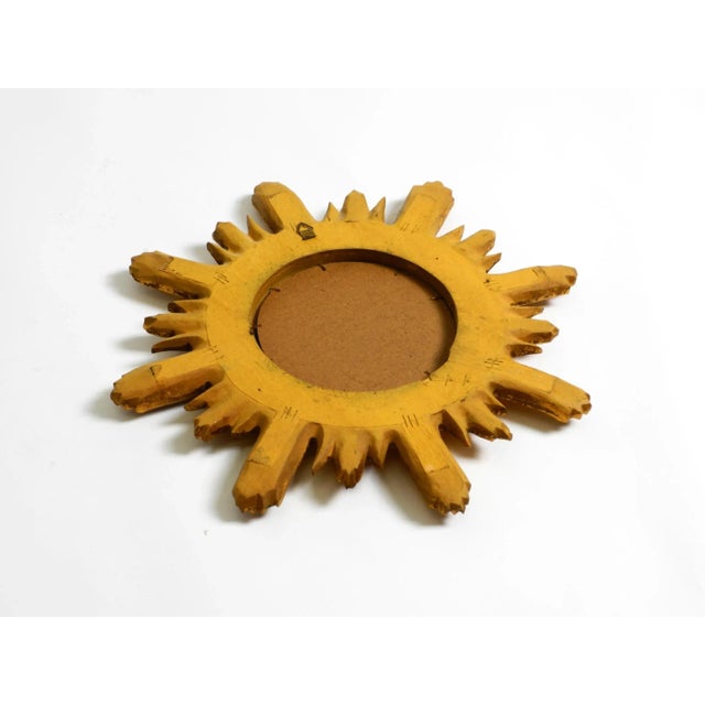 Mid-Century Modern Italian Sunburst Wall Mirror in Wood and Resin, 1950s For Sale - Image 12 of 15