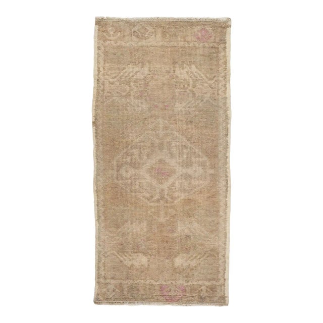 Traditional A Vintage Turkish Yastik Rug 1'5 X 3' For Sale - Image 3 of 3