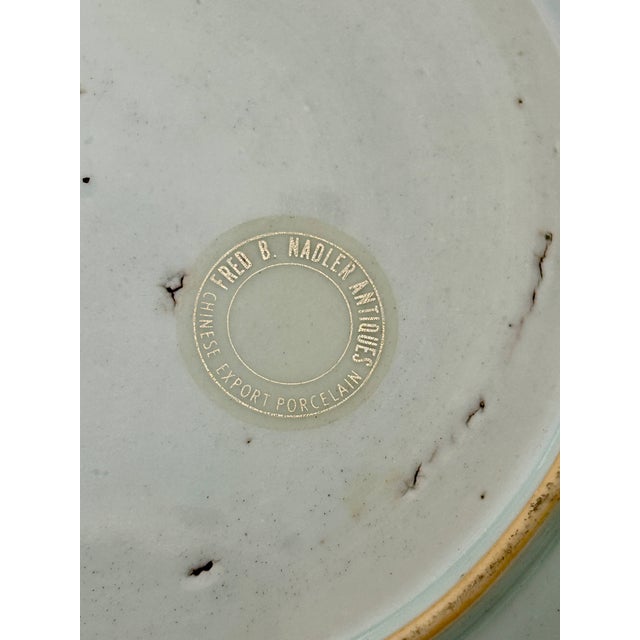 Pair of 18th Century Chinese Export Tobacco Leaf Porcelain Soup Plates For Sale In Kansas City - Image 6 of 11