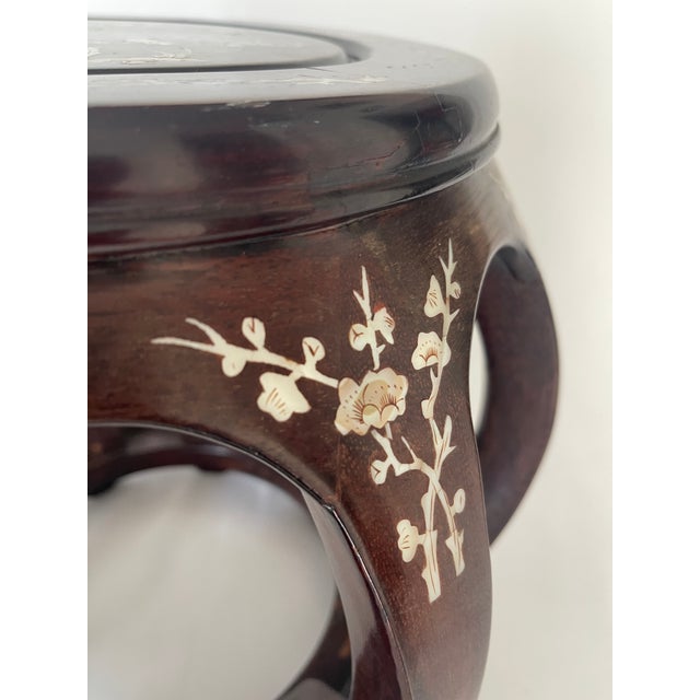 Mid 20th Century Chinese Hardwood Melon Shape Garden Seat Side Table With Mother of Pearl Inlay For Sale In Jacksonville, FL - Image 6 of 10