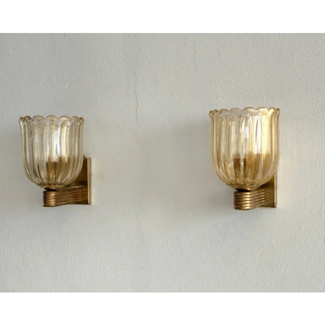 Barovier & Toso 1960s Italian Murano Glass & Brass Art Deco Sconces - Pair For Sale - Image 4 of 7