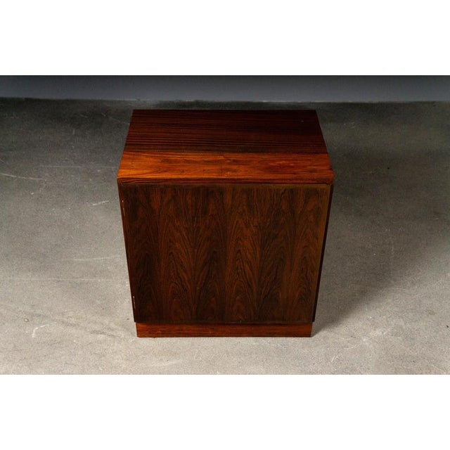 Brown Mid-Century Chest of Drawers For Sale - Image 8 of 17