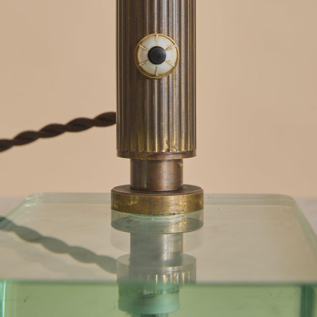 Bronze 1940s Italian Modernist Table Lamp Attributed to Pietro Chiesa for Fontana Arte For Sale - Image 8 of 11