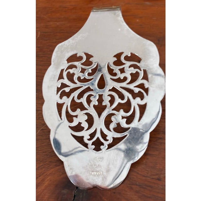 Metal Vintage English Silver Plate Pastry Server For Sale - Image 7 of 10