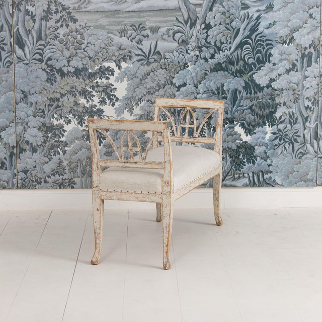 Gustavian (Swedish) 19th C. Swedish Gustavian Lindome Painted Window Bench For Sale - Image 3 of 11