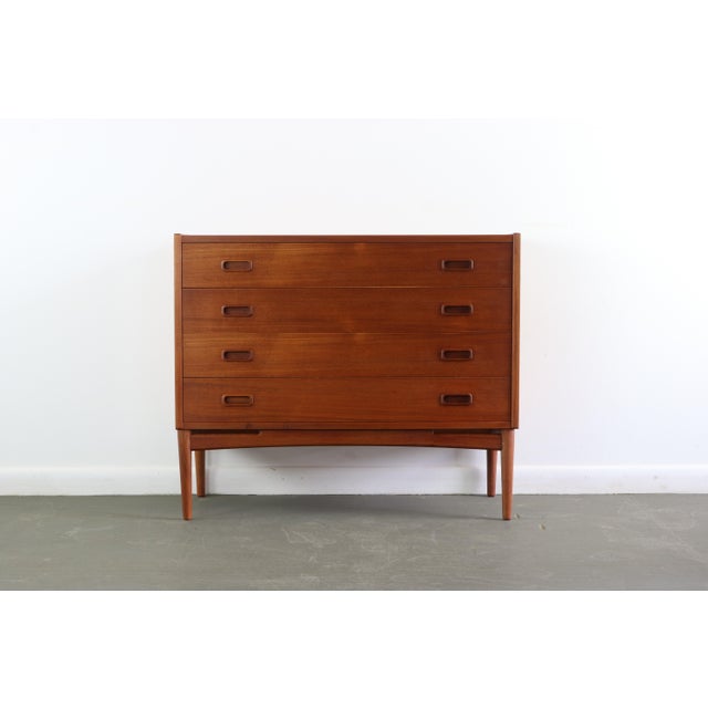 Mid century modern danish chest of drawers by Arne Hovmand-Olsen for Mogens Kold. With four large drawers. Made in fine...