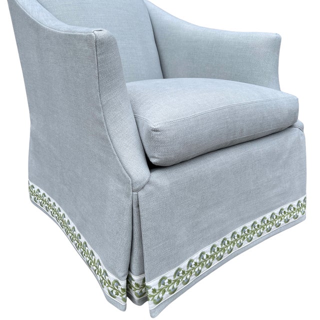 Lee Industries Lee Industries Performance Traditional Swivel Chair For Sale - Image 4 of 11