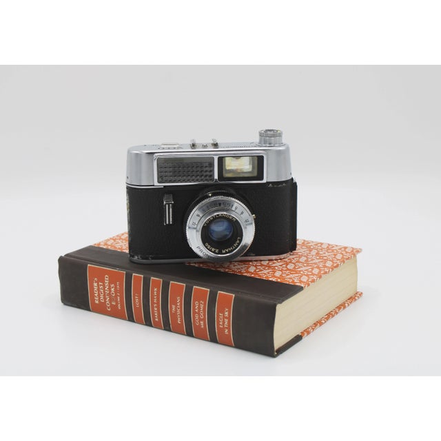 A unique antique German camera that looks stunning for decorative purposes. It is in excellent vintage condition, with...