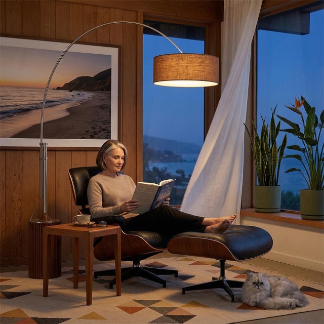 The Tambo Arc Lamp is a striking Mid-Century Modern lighting piece designed by Peter Morelli in 1984. Its sweeping arc...