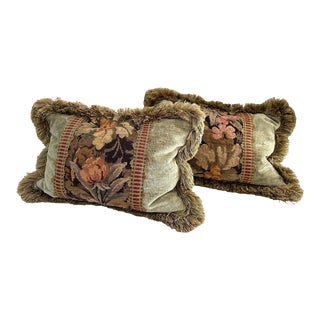 Pair of Vintage Aubusson Floral Pillows For Sale