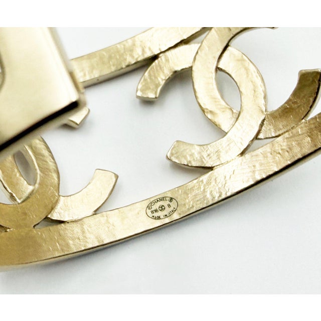 2010s Chanel Gold CC Frame Cuff For Sale - Image 5 of 5