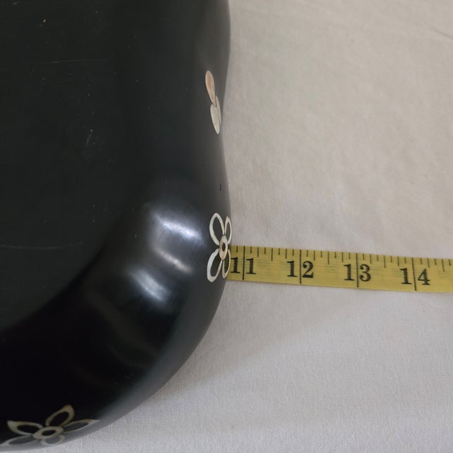 Vintage Chinese Black Lacquer Box Mother of Pearl Inlay Box Set of Two Square For Sale - Image 13 of 17