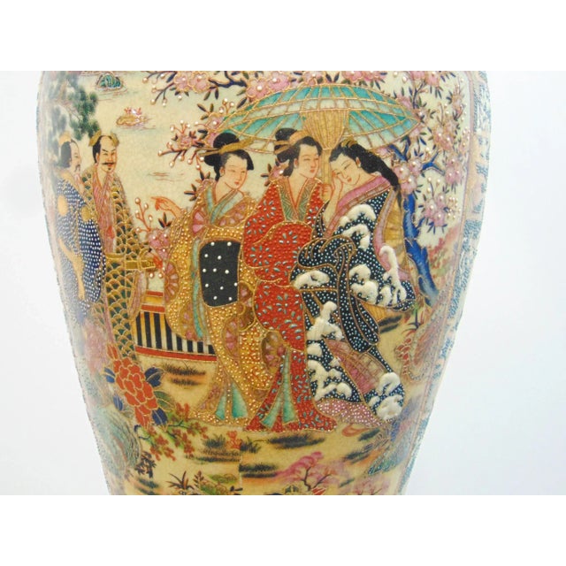 Chinese Chinese Alcove Vase For Sale - Image 3 of 5