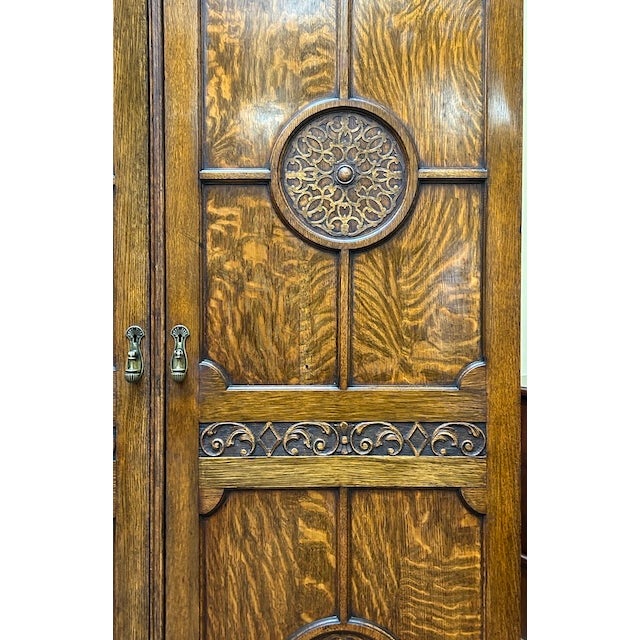 Solid Oak Custom Built Armoire c.1910. Arts & Crafts. For Sale In San Francisco - Image 6 of 16