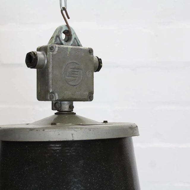 - Vintage Elektrosvit Type 24 401 industrial hall lamp - Original piece and not a reproduction - Designed and produced...