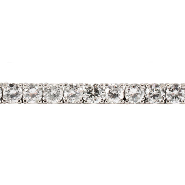 Gender: Ladies Metal Type: 14K White Gold Length: 18.00 inches Width: 2.82 mm Weight: 22.70 grams Ladies 14K white gold...