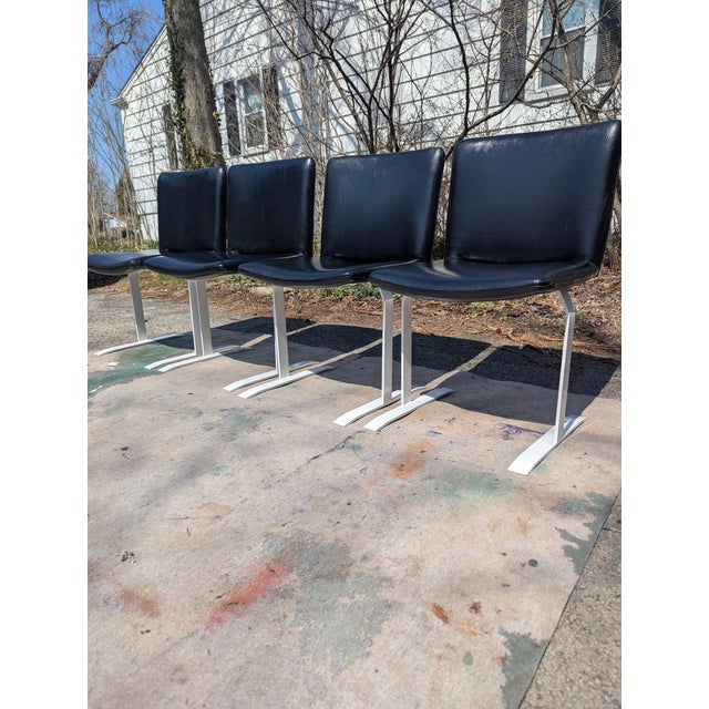 Giovanni Offredi 1970s Attributed to Giovanni Offredi for Saporiti Italia Dining Chairs Set of 4 For Sale - Image 4 of 9