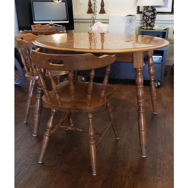 Vintage Mid-Century "Colonial Revival" Hard Rock Dining Suite - 7 Pieces For Sale - Image 9 of 10
