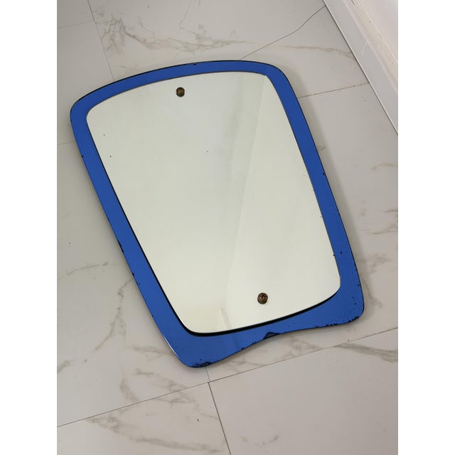 Cristal Arte Mid-Century Modern Wall Mirror in the style of Cristal Arte, 1960s For Sale - Image 4 of 11