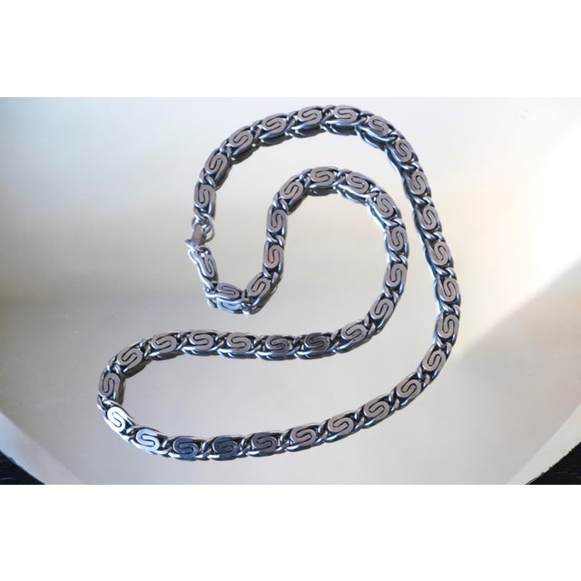 Vintage 1970s Silver Byzantine Scroll Link Chain Necklace For Sale In New York - Image 6 of 9