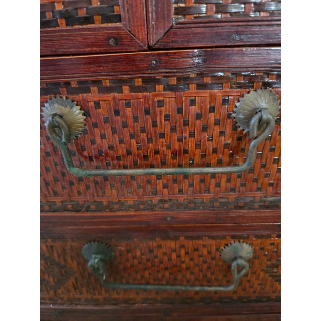 Antique Chinese Woven Rattan Portable Wedding Side Chest For Sale - Image 12 of 18