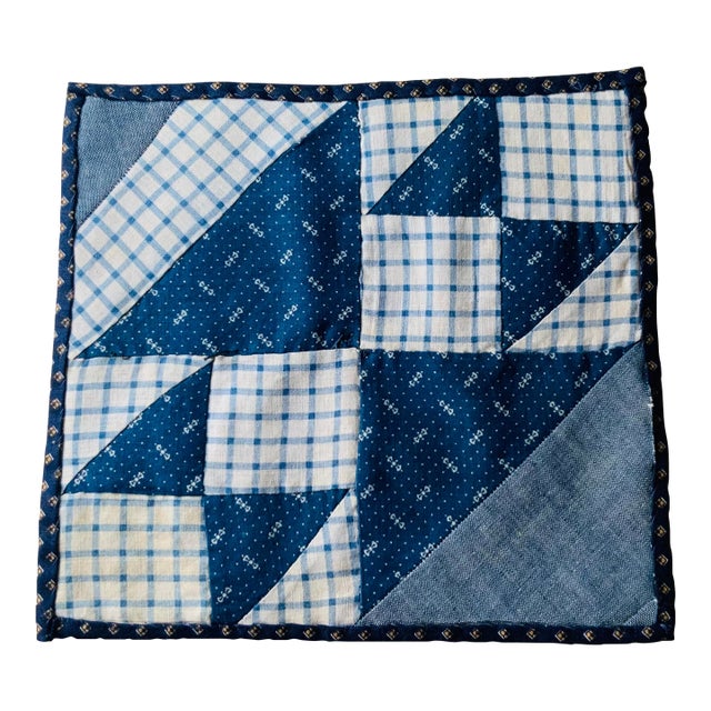 Handmade Americana Bow Tie Quilt Mat For Sale