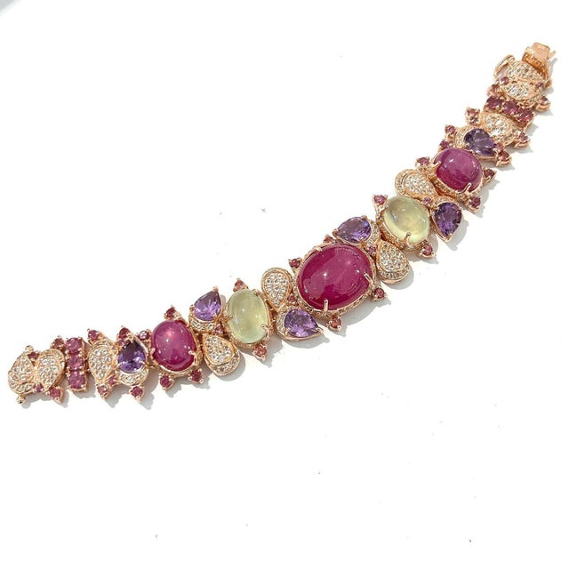Art Deco Bochic "Capri" Vintage Amethyst & Multi Color Sapphires Cuff Set In 18K & Silver For Sale - Image 3 of 18