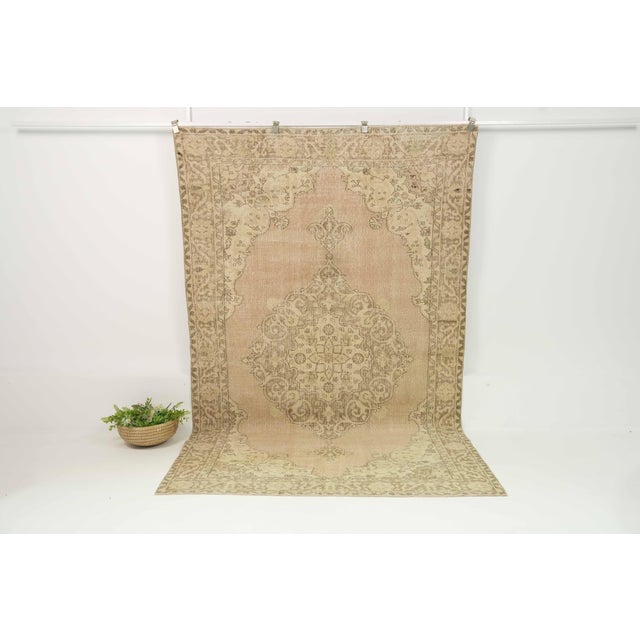 Turkish 1970s Vintage Turkish Handmade Wool Cotton Beige Area Rug For Sale - Image 3 of 12