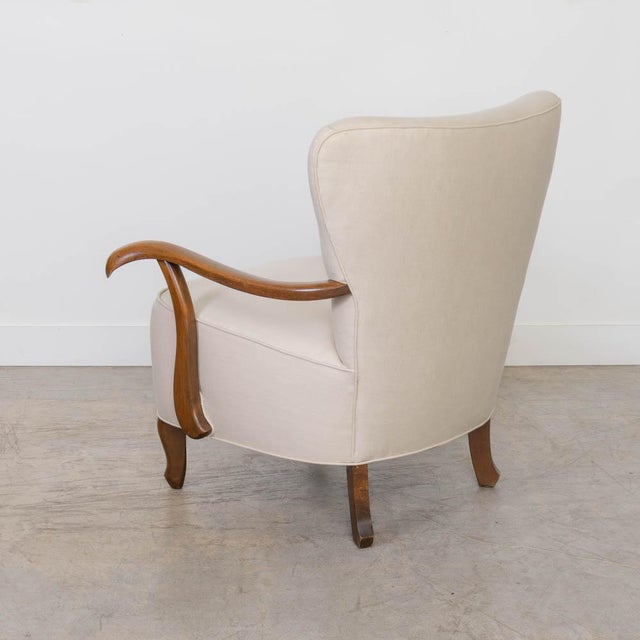 1930s French Linen Armchair For Sale In Los Angeles - Image 6 of 13