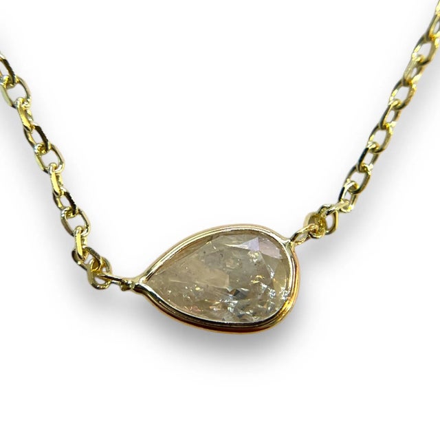 Modern Radiant 14k Yellow Gold 0.73ct Pear Natural Diamond Bezeled Necklace For Sale - Image 3 of 6