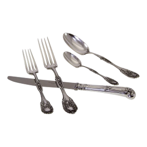 1990s Beauregard Sterling Silver Hand-Crafted 5-Piece Flatware Place-Setting